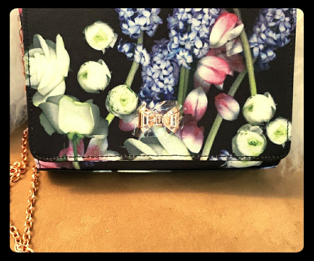 NWOT Ted Baker Floral Cluth/Shoulder Bag